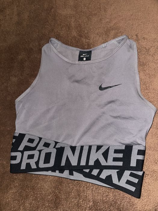 спортивний топ nike pro xs dri fit