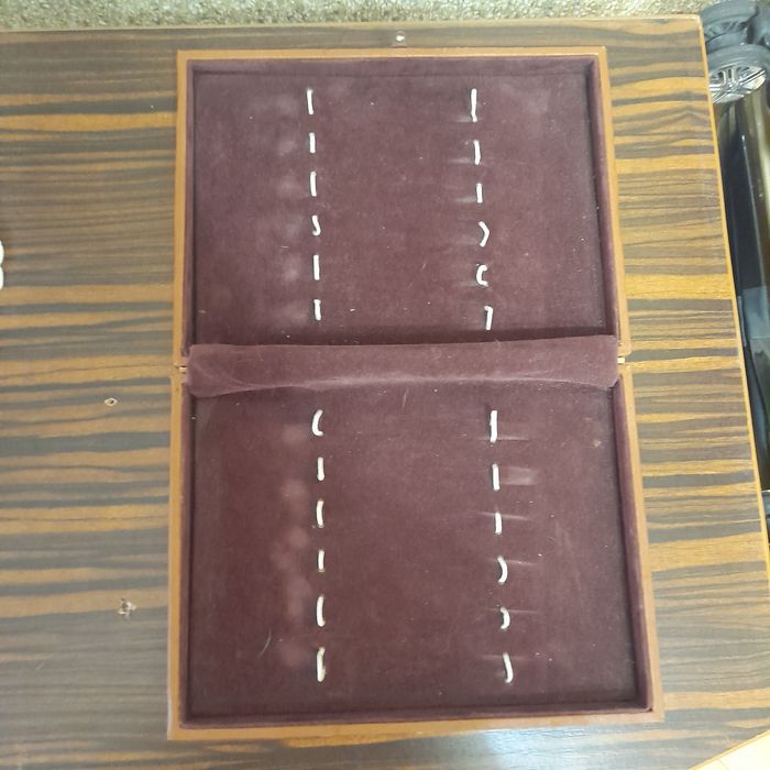 Коробки для столовых приборов