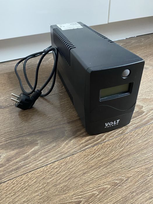 UPS Volt Polska 1000 va 600 w ( без аккум)
