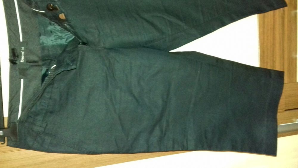 Spodnie damskie Reserved czarne roz. 36 S