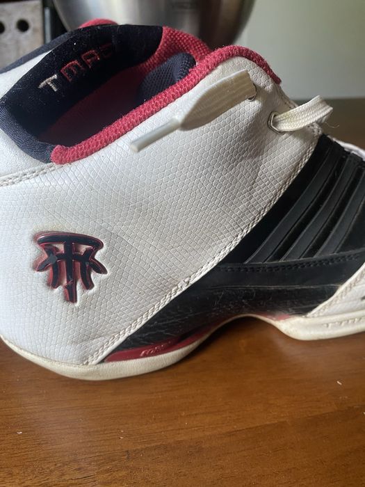 Кросівки Adidas T - max-6 40 розмір