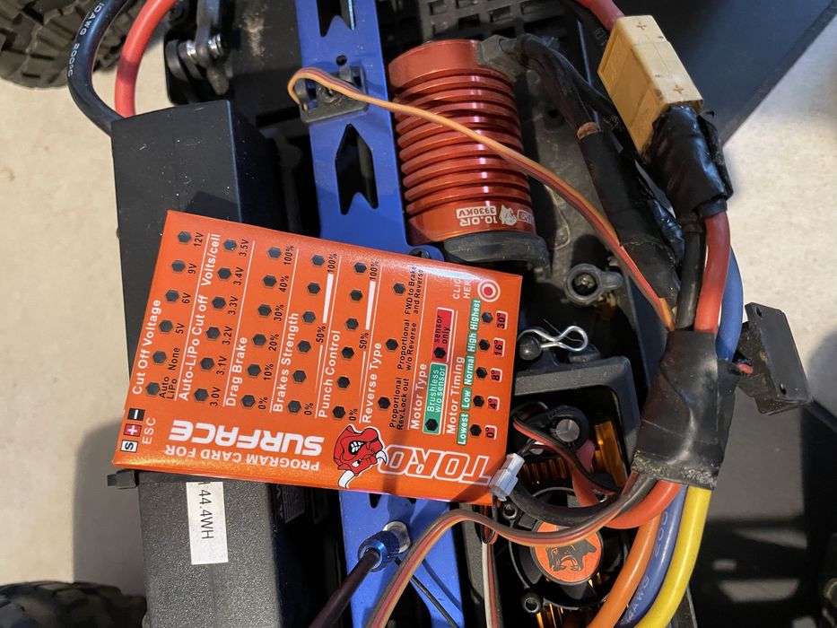 Xtrem truck 1:10 model zdalnie sterowany samochiód