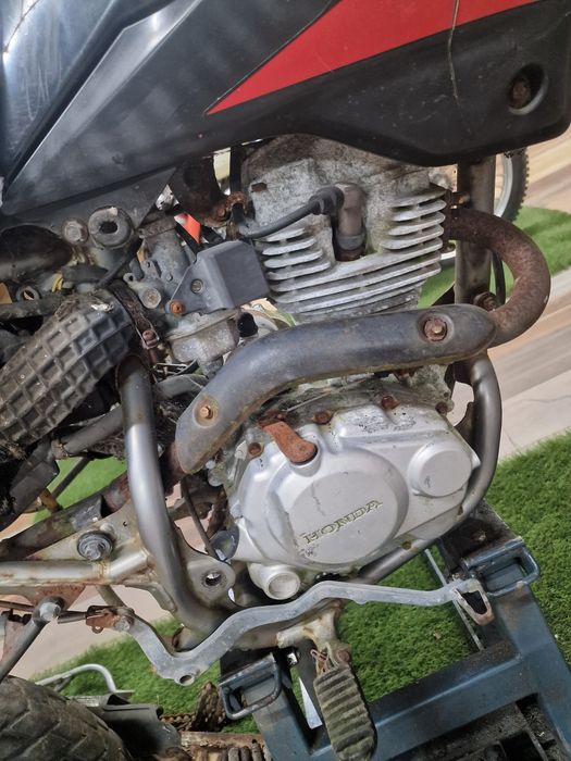Honda xr 125l ..