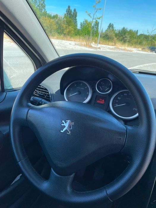 Carro comercial 2 lugares