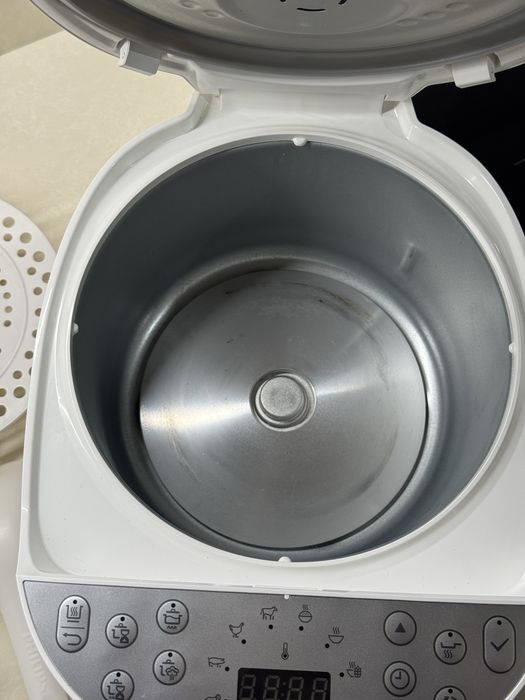 Мультиварка PHILIPS HD4713/40