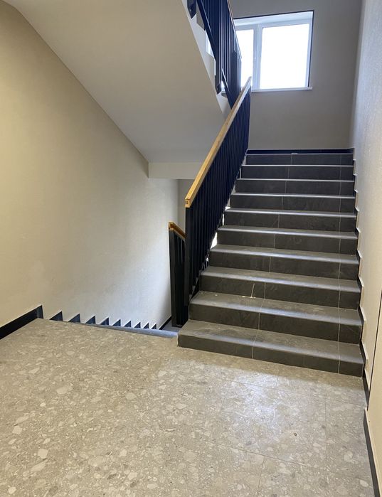 Продається велика студія в ЖК Молодість 30м2 .Без комісії!