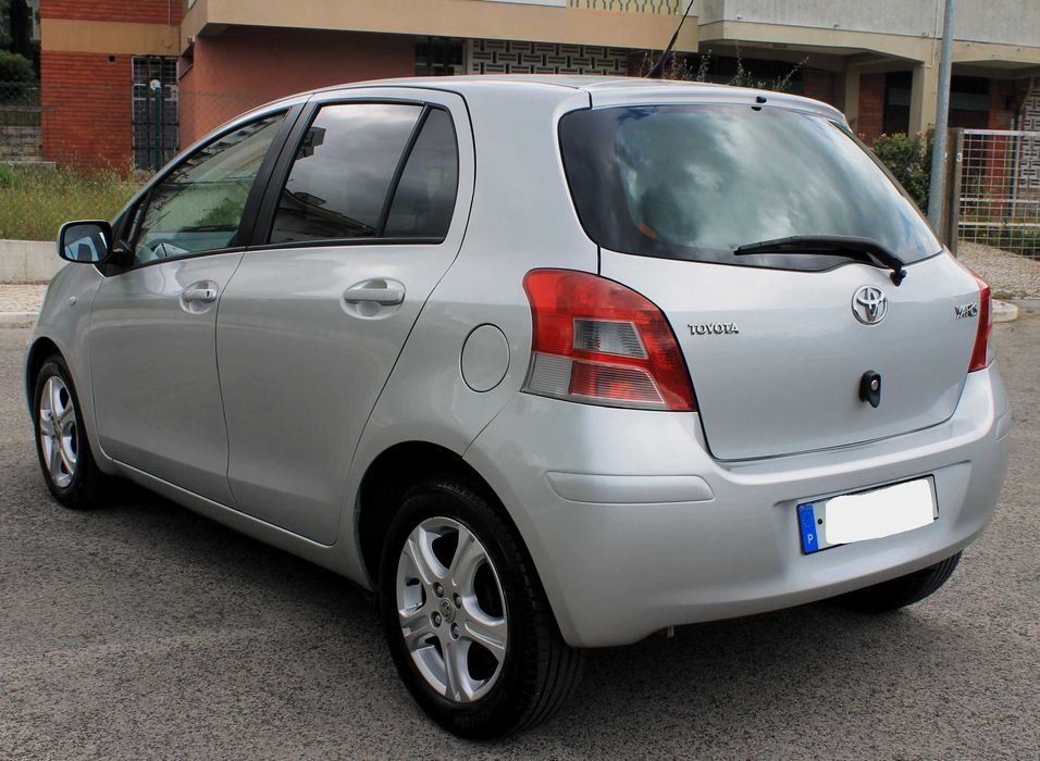 Toyota Yaris 1.4D4D com 162000km de 2011