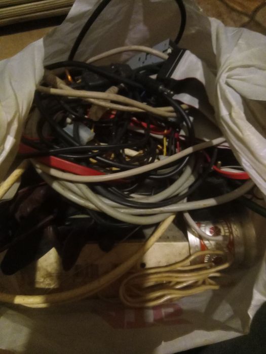 2 пакети НУЖНОГО хламу