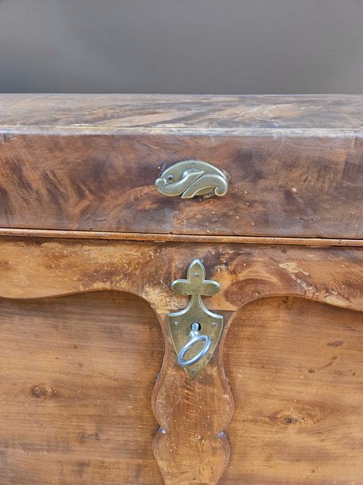 Stara skrzynia kufer  - duża 123/ 80 cm