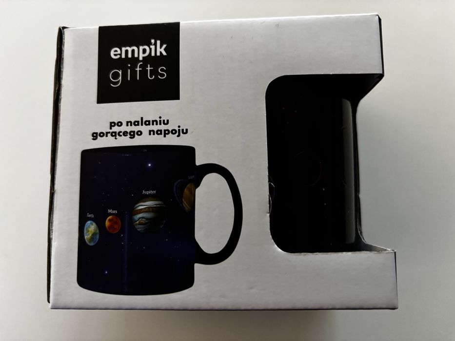 Kubek zmieniający kolor „Planety”