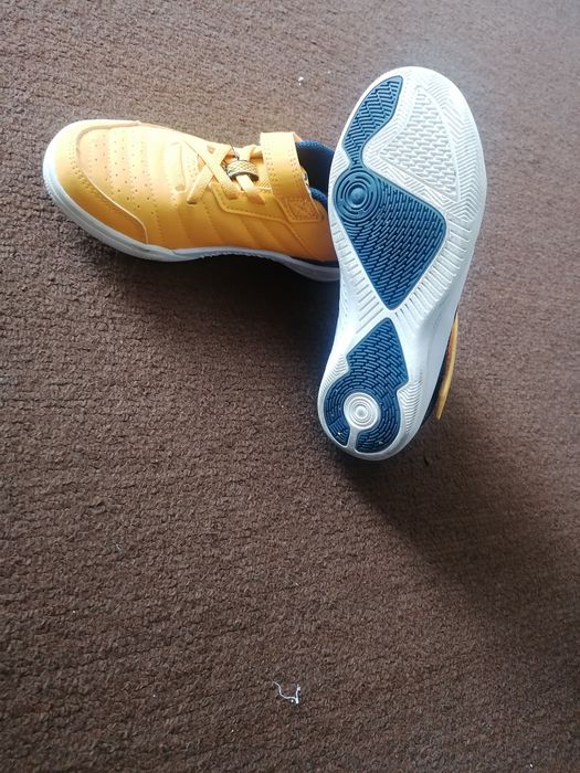 Sapatilha futesal tamanho 31