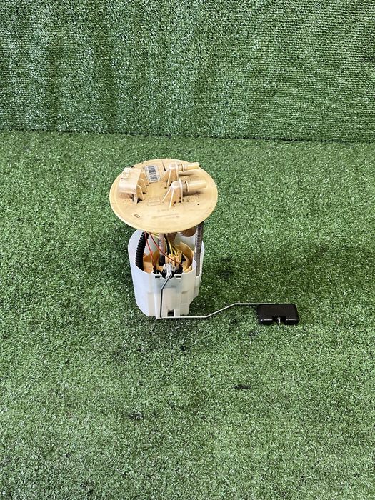 Паливний насос колба в бак рено мастер 3 2.3 dci