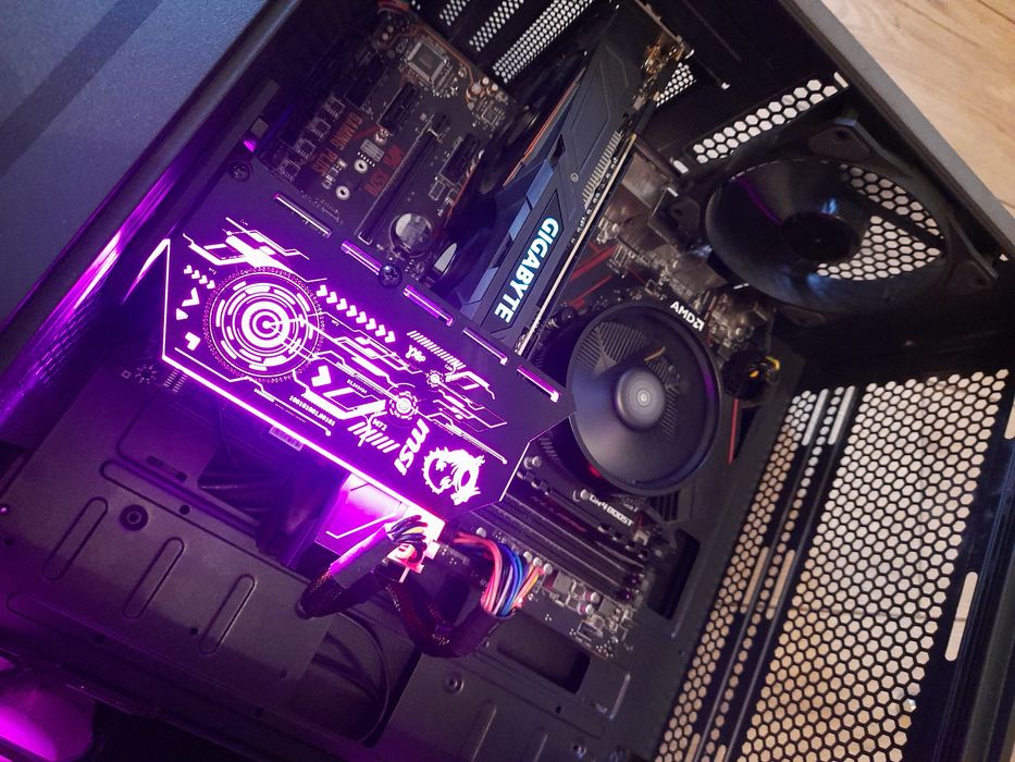 Продам игровой системный блок ryzen 5 5500 6ядерный ram16 gtx 1070 8g