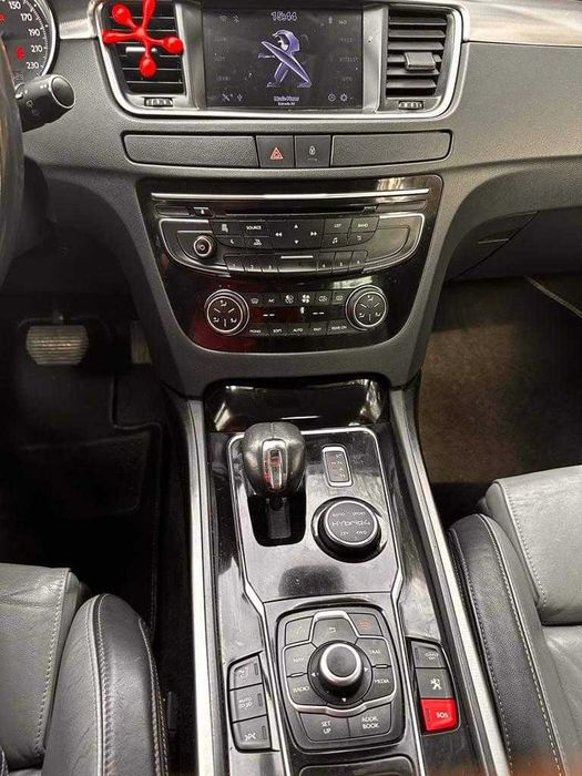 Peugeot 508 RXH 2012