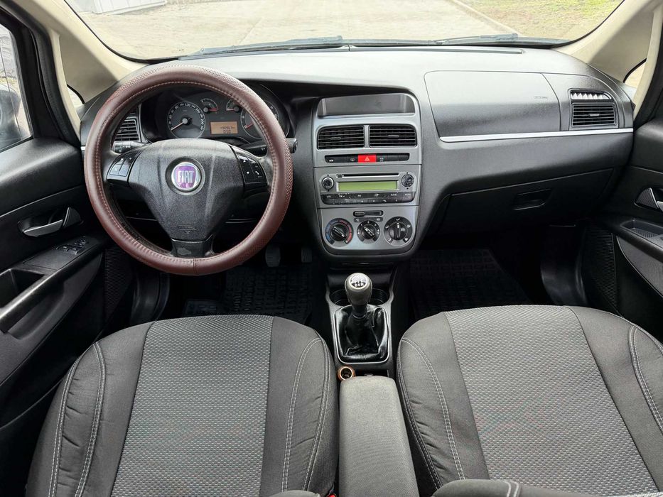 Продам FIAT Linea 2007 1.3d механiка