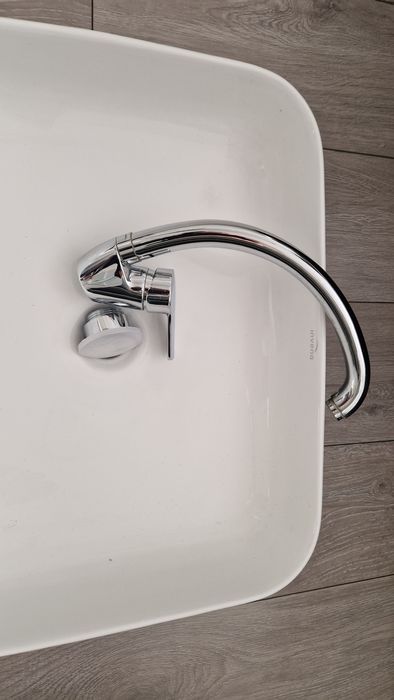 Umywalka nablatowa  INVENA