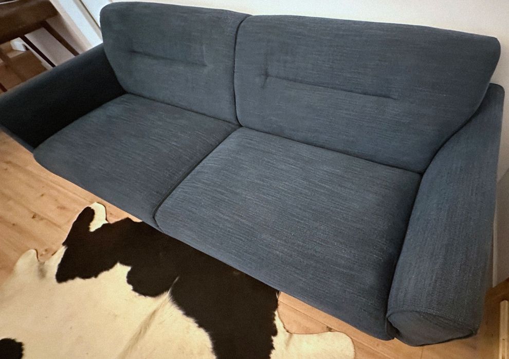 Sofá 3 lugares | Area Store | Modelo Hemingway | Estilo mid century