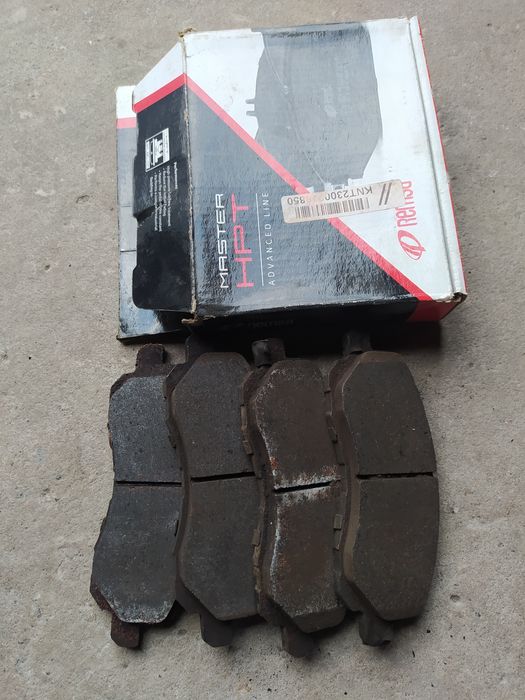 Амортизатори задні Mitsubishi Lancer 10