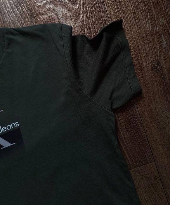 Жіноча футболка світшот худі Calvin Klein розмір S-M