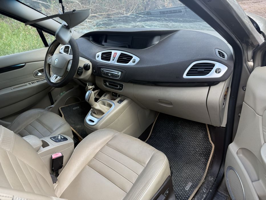 Двері Renault Scenic 3 TEHNK , сценік 3