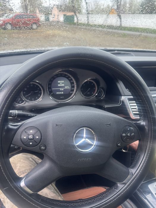 Продам Мерседес W212