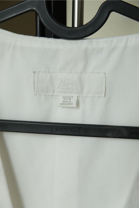 Жилет zara молочний розмір С