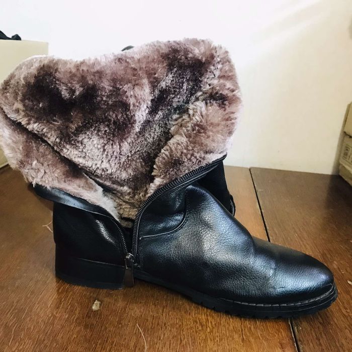 Женские зимние сапоги ботфорды