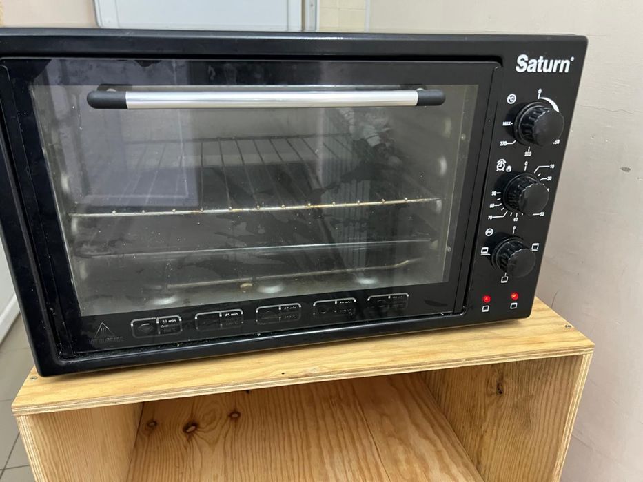 Електрична піч Saturn ST-EC3801