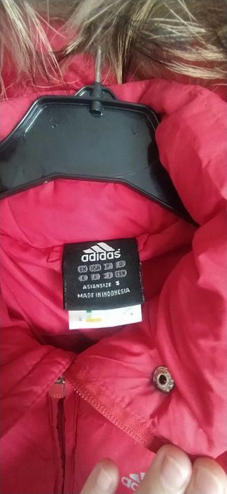 Зимова куртка adidas