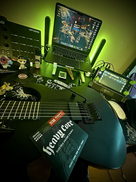 Guitarra Ltd Black Metal