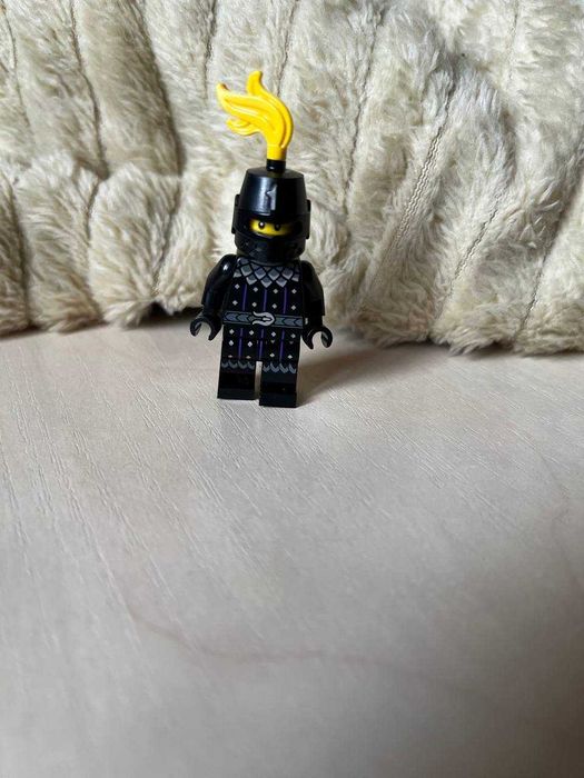 LEGO фігурка лицар (чорний, рідкісний) стан ідеал + швидка відправка