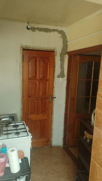 Частина будинку на довженка