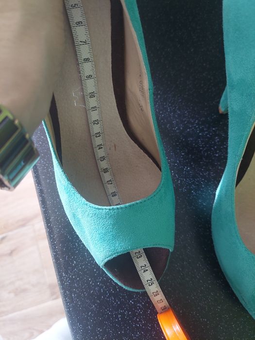 Buty na stabilnym obcasie