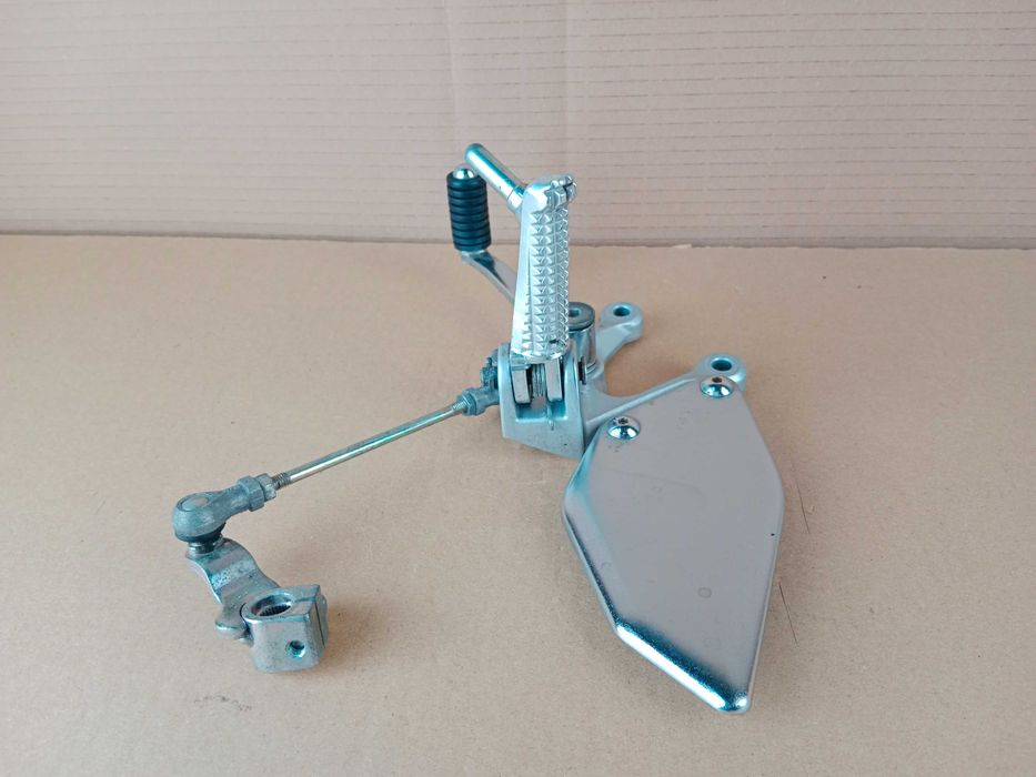 Yamaha YZF R3 Set Lewy Kierowcy Dźwignia Podnóżek Przód Przedni 15-18