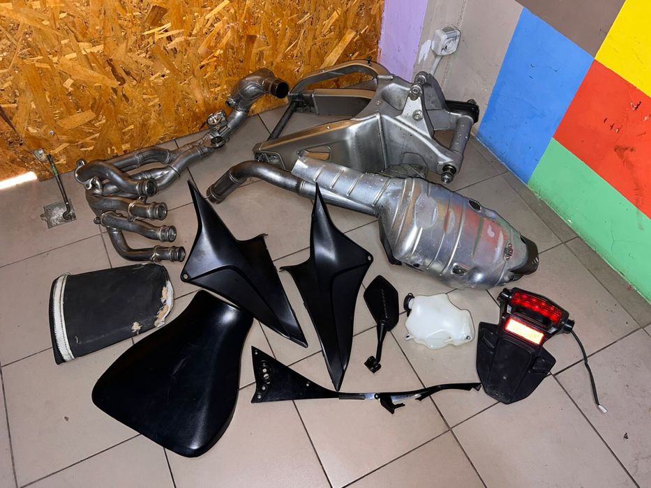 Honda CBR600RR 2010 подетально