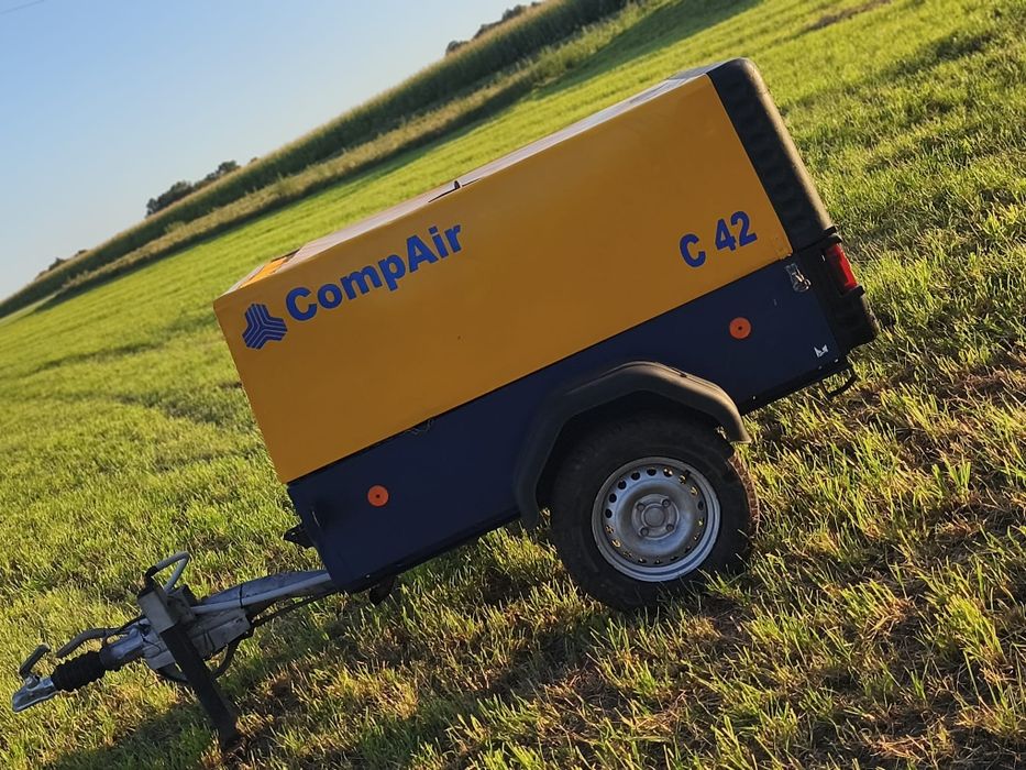 Sprężarka Śrubowa CompAir C42