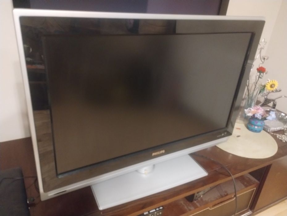 Telewizor LCD Philips 32 cale HD ready