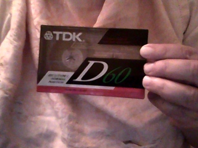 Продам аудиокассеты запечатанные