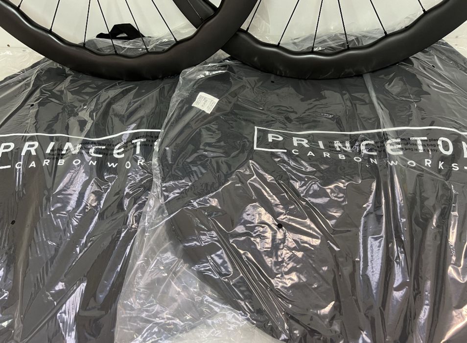 Bicicleta Rodas disco Princeton Dual 5550 topo de gama novas