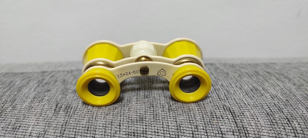 Театральний бінокль