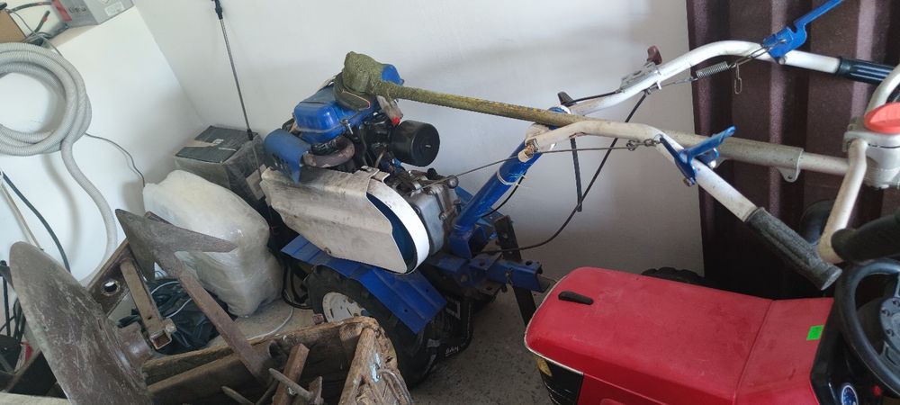 Мотоблок Нива бензиновий