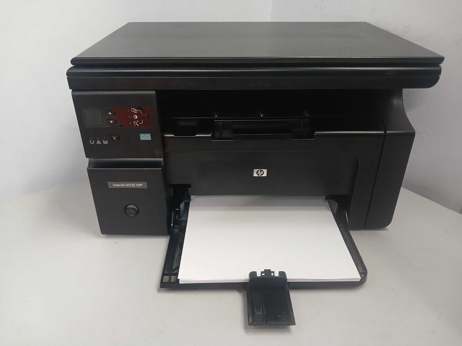 МФУ HP LaserJet Pro M1132 MFP