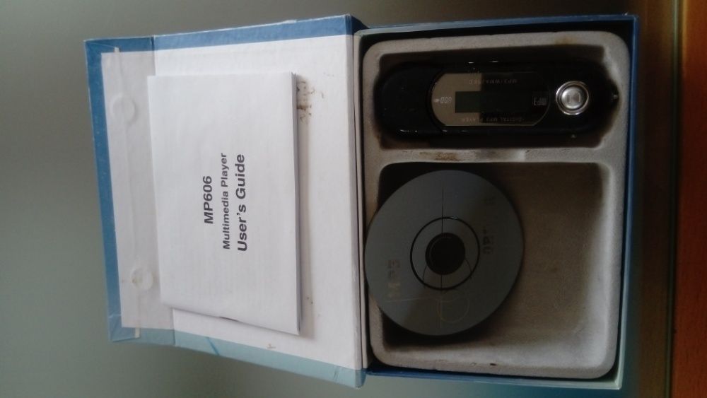 Various USB Flash Drives64751276221699121