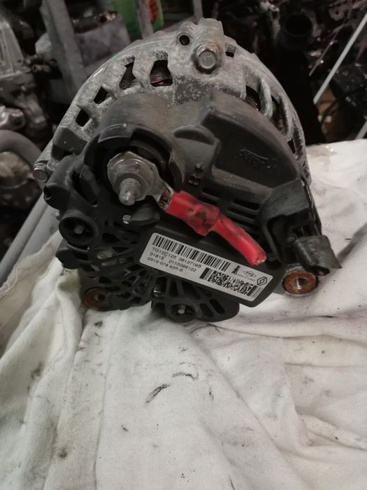 Alternator Renault Daster 1.2 tce