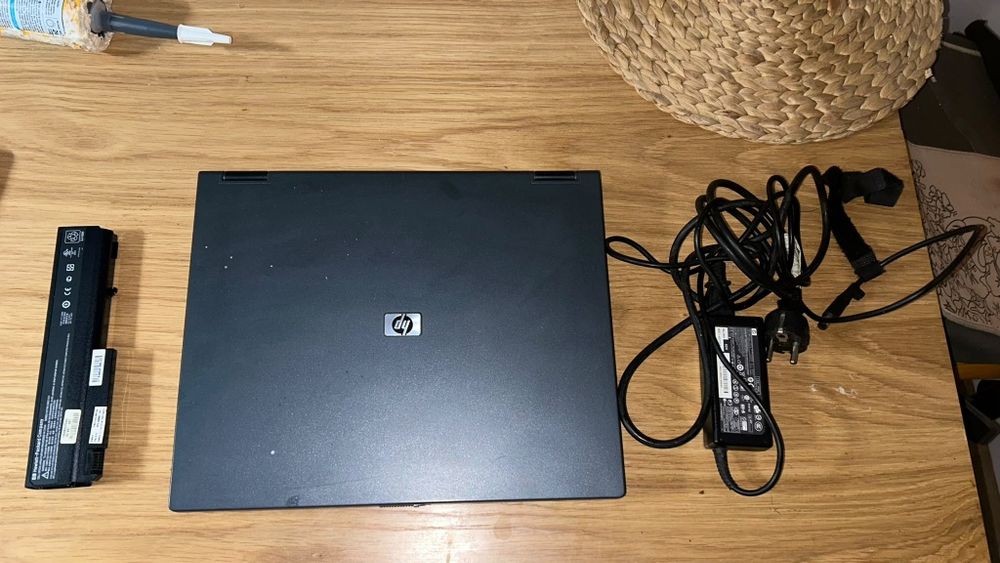 Computador completo a funcionar em perfeito estado