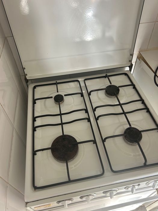Forno com fogão a gás