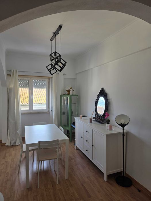 ARRENDAMENTO T1 - S.Antonio Cavaleiros, Frielas