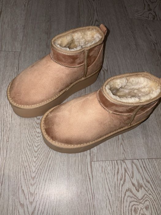 Угги замшевые бежевые