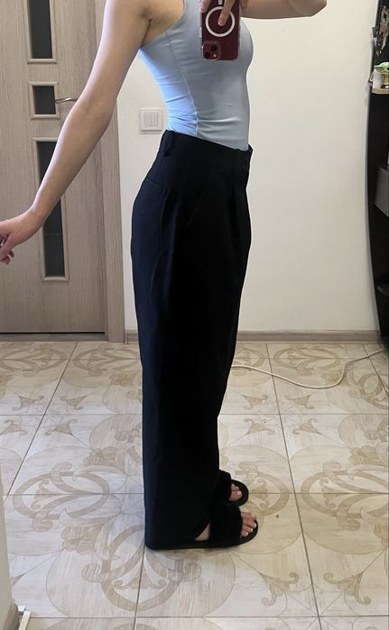 Класичні брюки H&M