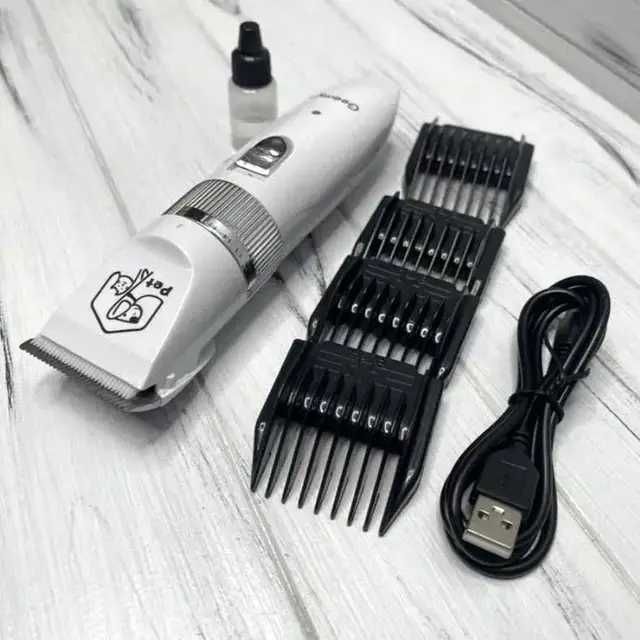 Потужна Акумуляторна Електро Машинка з насадками для стрижки тварин